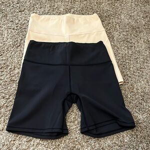 Skims fits everybody biker shorts